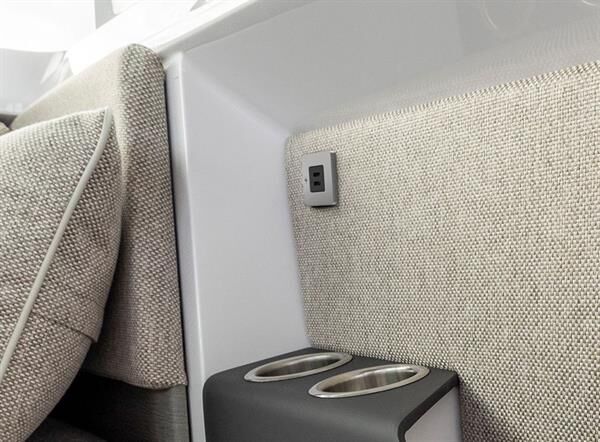 TILE-USB-C/USB-C ŞARJ SOKETİ, SİYAH ÇERÇEVE