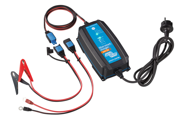 BLUE SMART IP65 CHARGER24V/5A+DC CONNECTOR